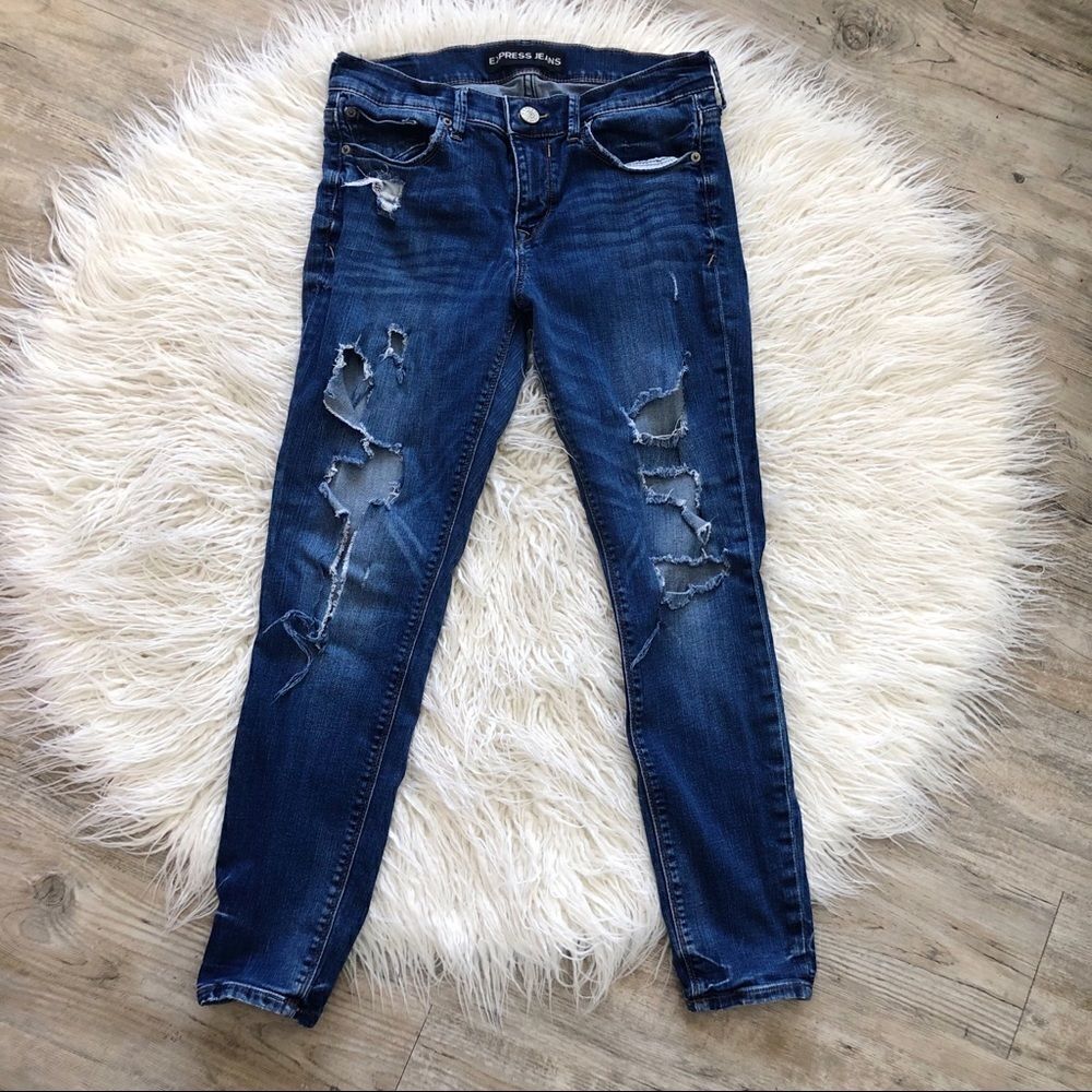 Destroyed Express Jeans